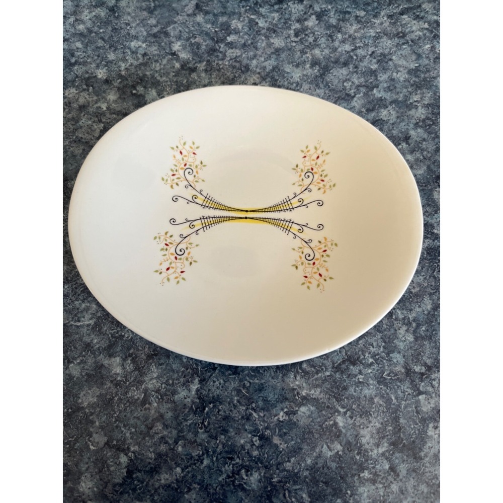 Hall MCM Hallcraft by Eva Zeisel  Buckingham Palace Pattern Bread/Dessert plate